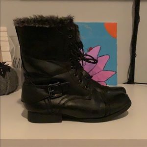 Women’s boots